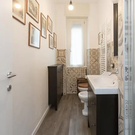 Lust Naviglio Apartman Milánó